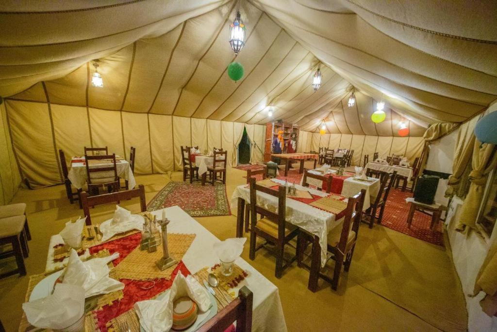 Luxury Desert Camp Merzouga Ngoại thất bức ảnh